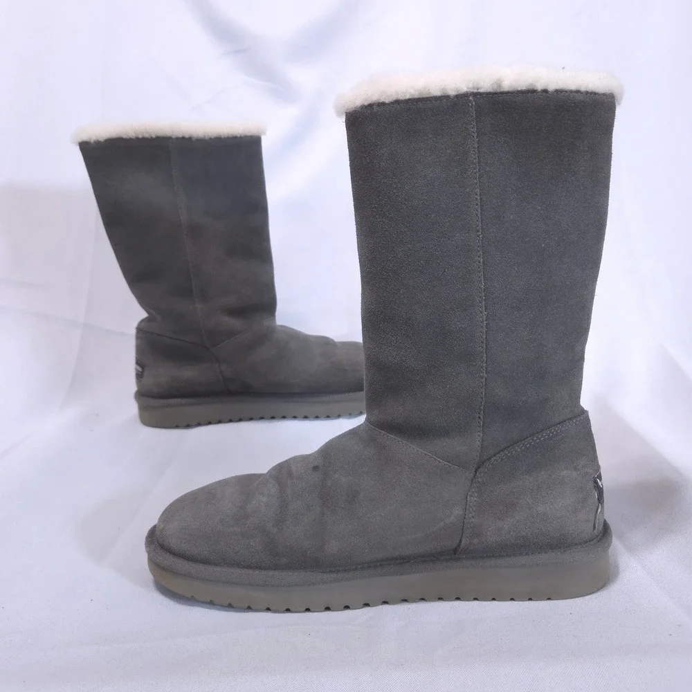 Koolaburra UGG Kinslei Tall Boots 10 Grey Suede Fur Trim Button Gorpcore 1096409